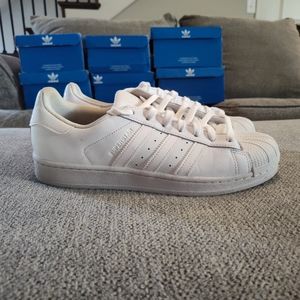 ADIDAS SUPERSTAR